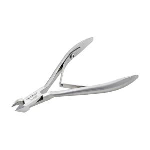 TWEEZERMAN Rockhard Cuticle Nipper 1/2 Jaw Medium